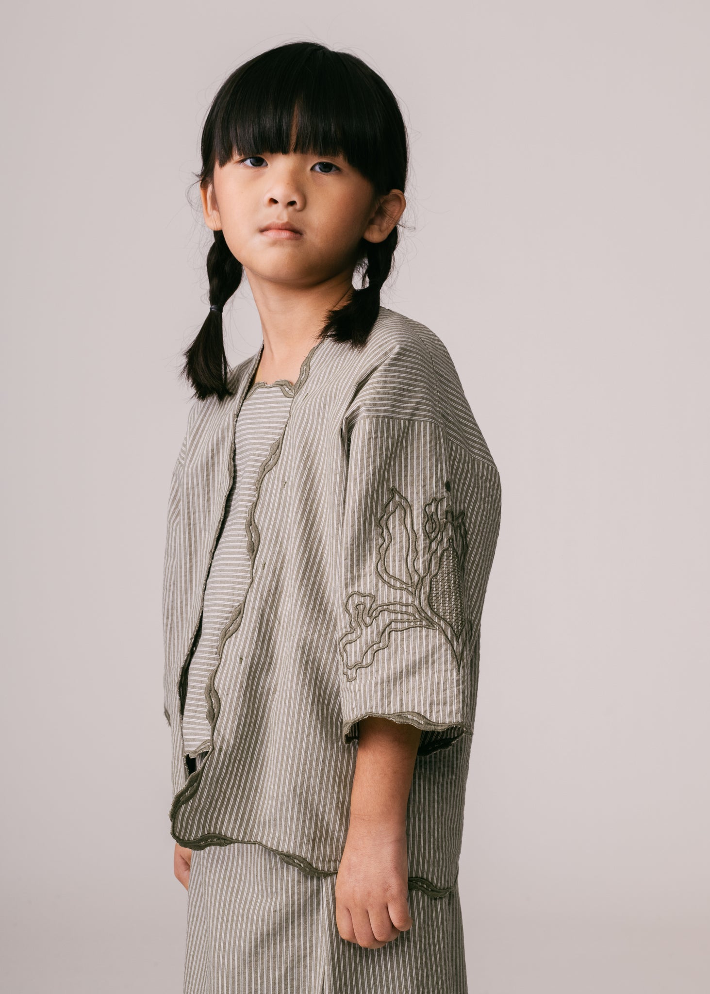 Kids: Mekar Loose Kebaya (Olive Stripe)