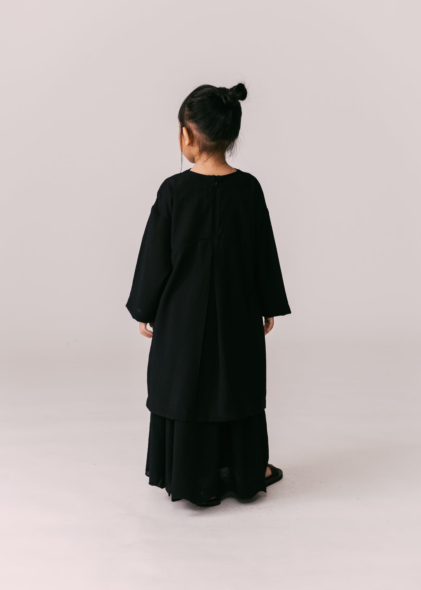 Kids: Terbit Kurung Top (Black)