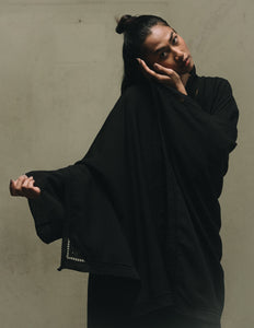 Women: Tumboh Loose Kebarung (Black)