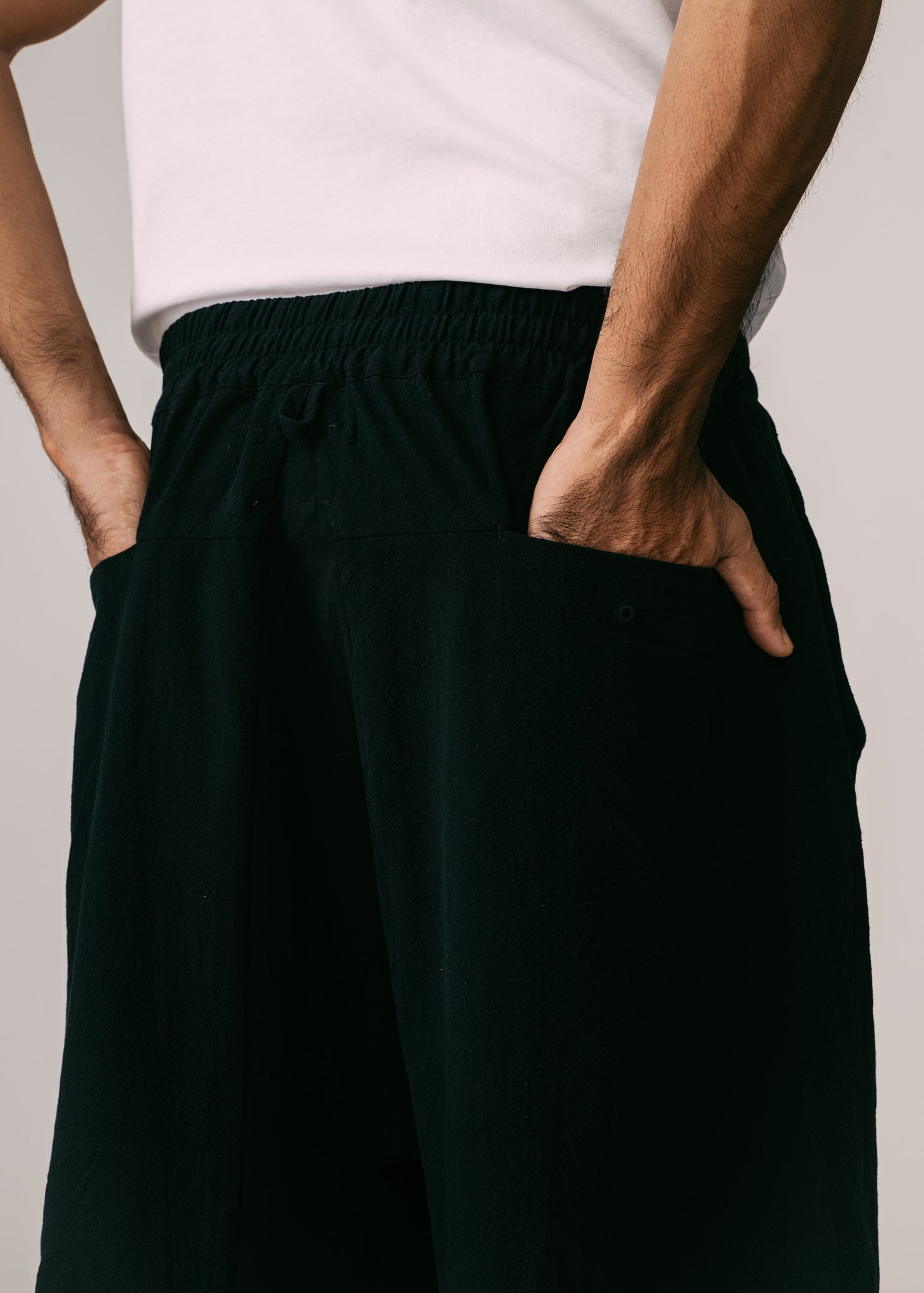 Unisex: Tahan Panelled Pants (Black)