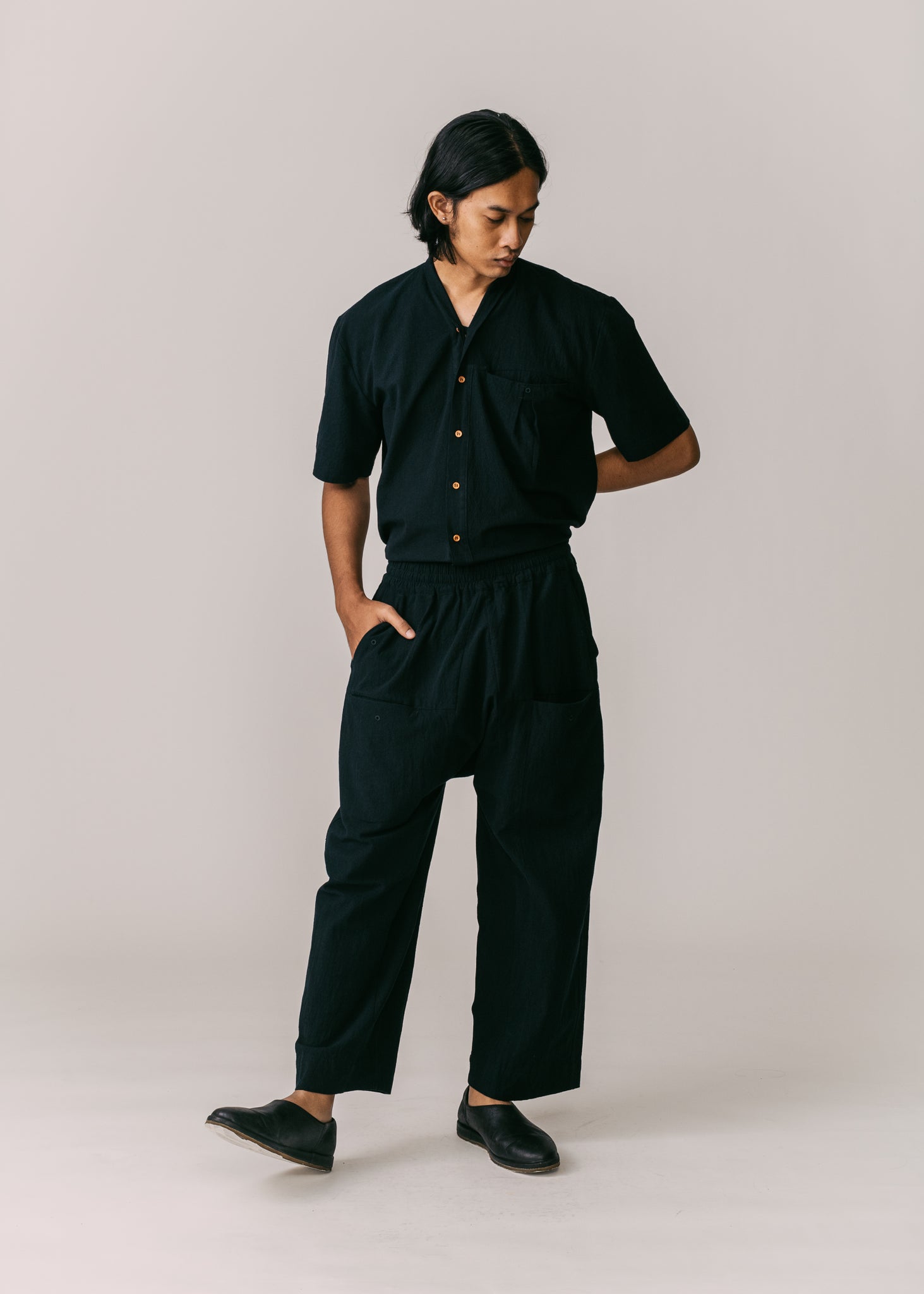 Unisex: Tahan Panelled Pants (Black)