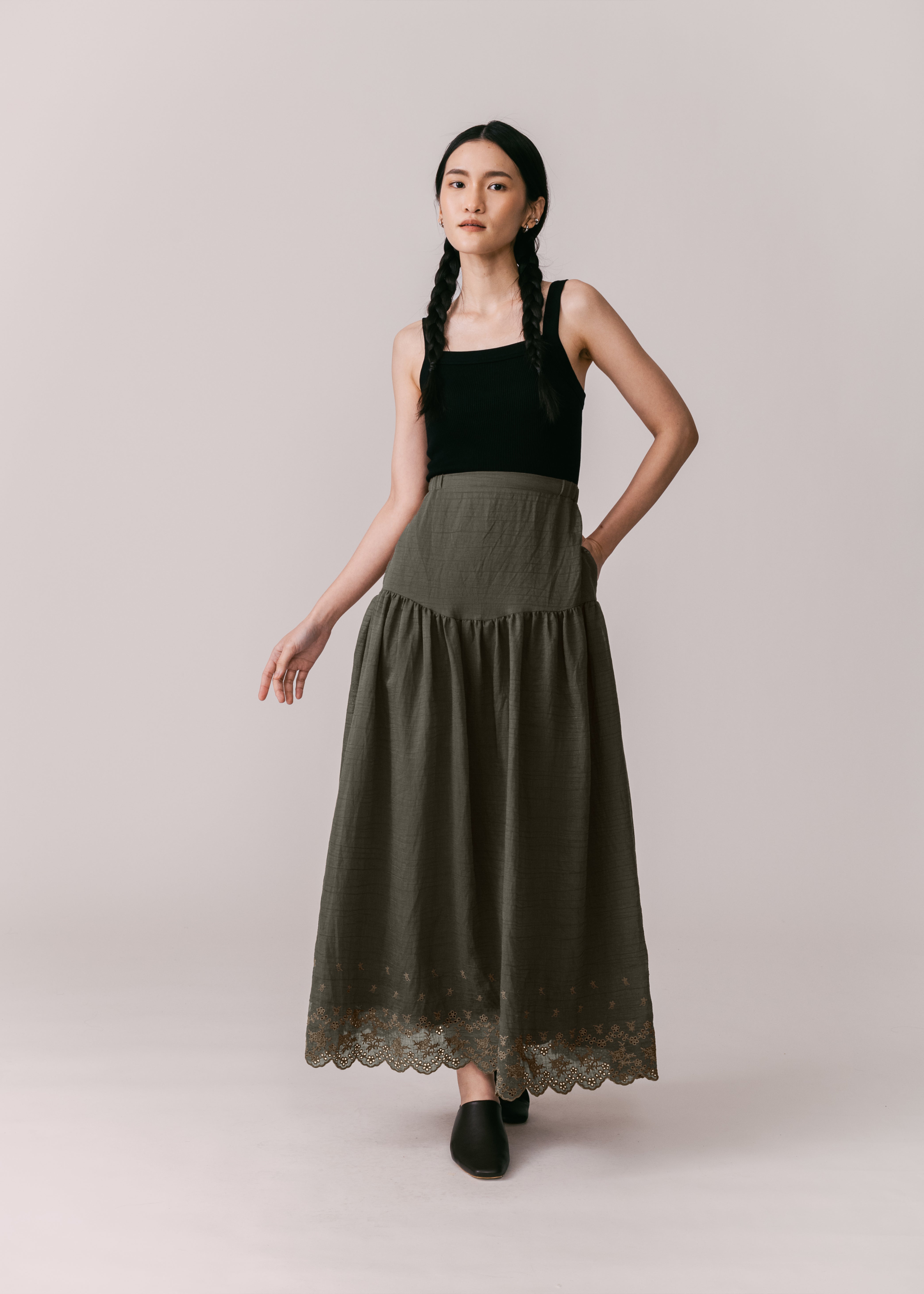 Women: Terbit Gathered Sarung (Olive)
