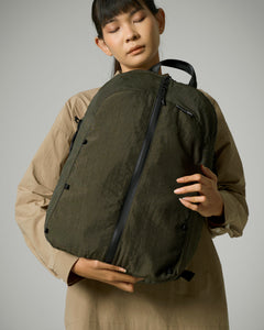 Unisex: The Fullday Backpack (Olive)