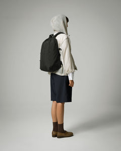 Unisex: The Fullday Backpack (Black)