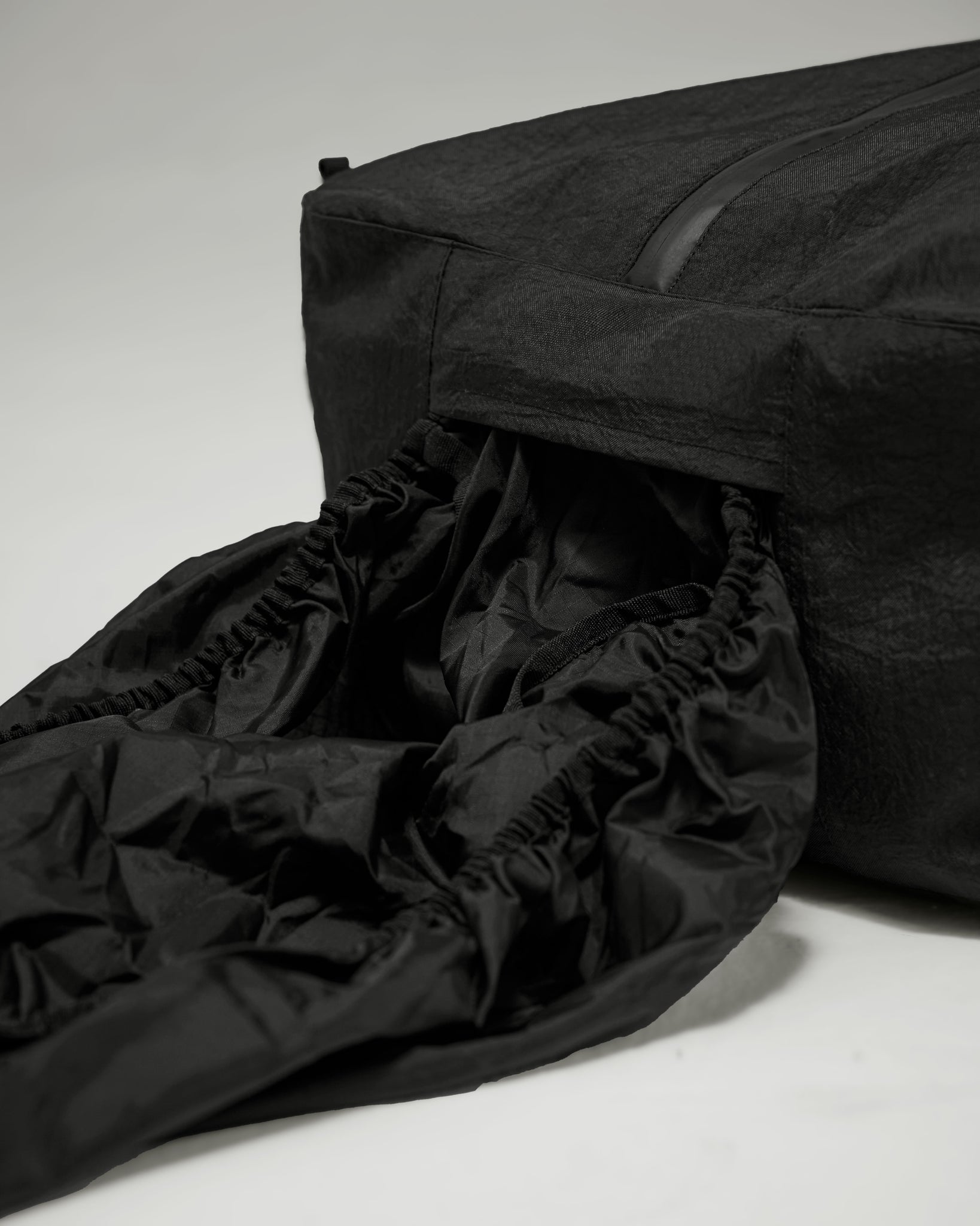 Unisex: The Fullday Backpack (Black)
