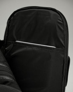 Unisex: The Fullday Backpack (Black)
