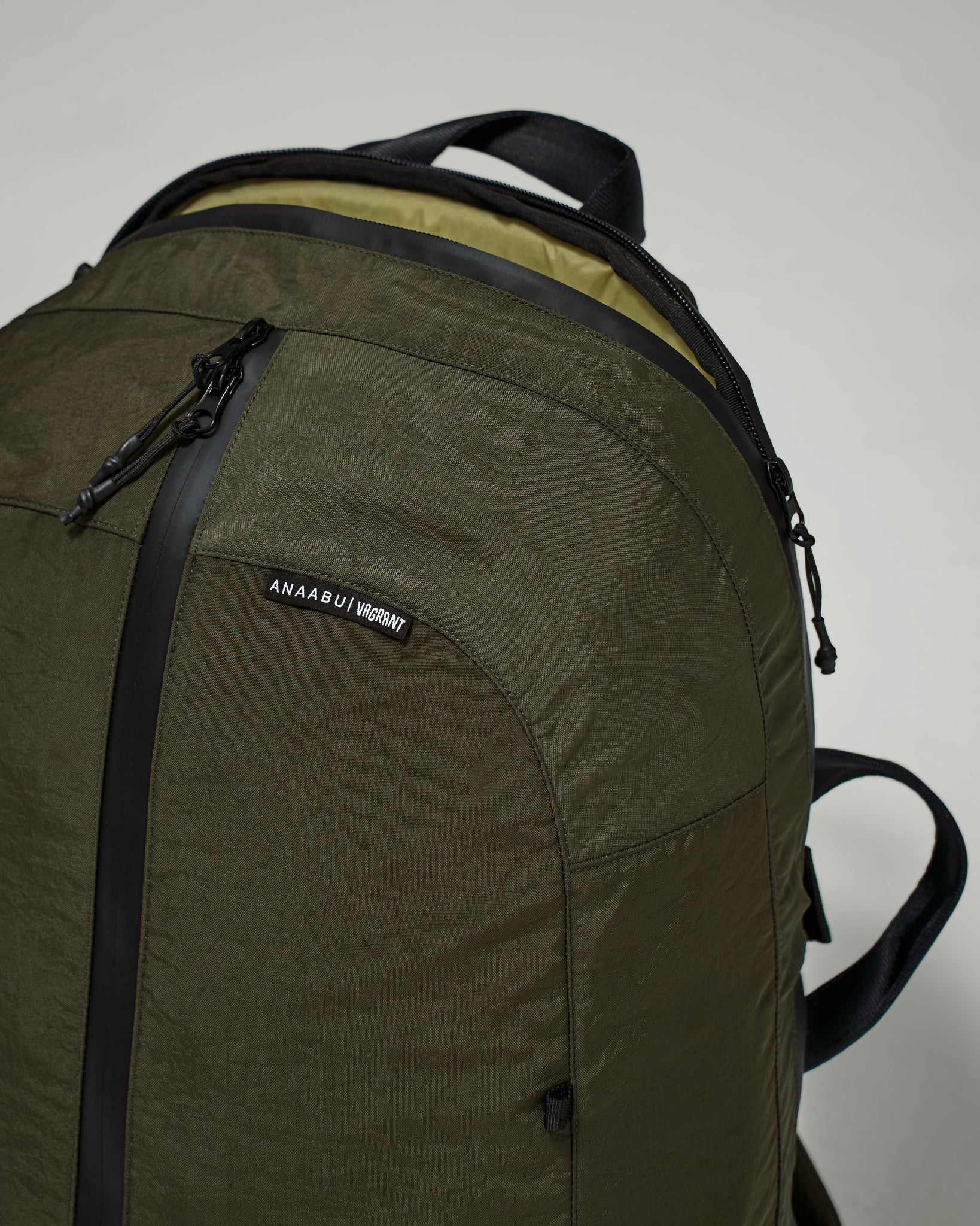 Unisex: The Fullday Backpack (Olive)