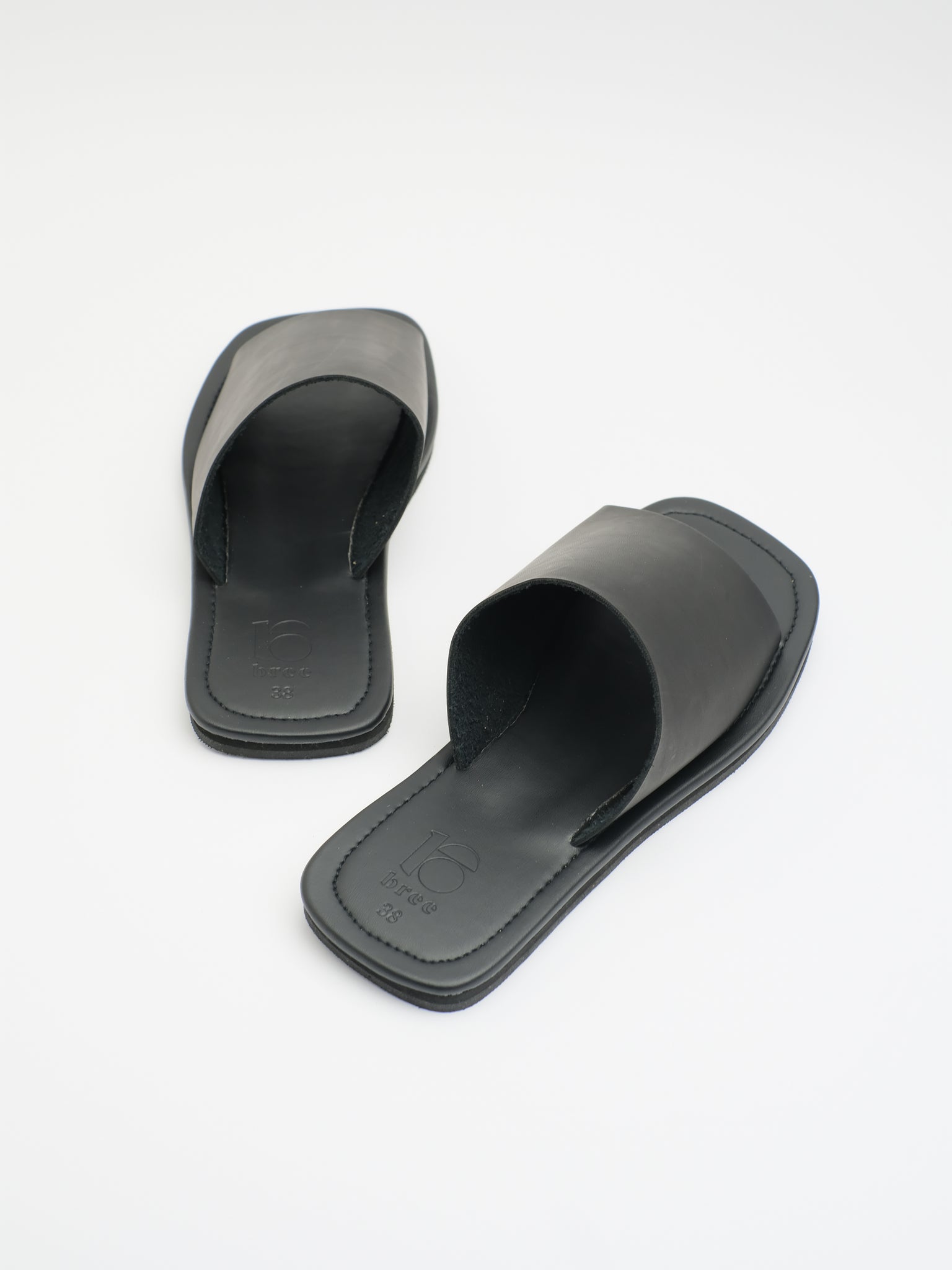 UNISEX: JUD SLIDER (BLACK)
