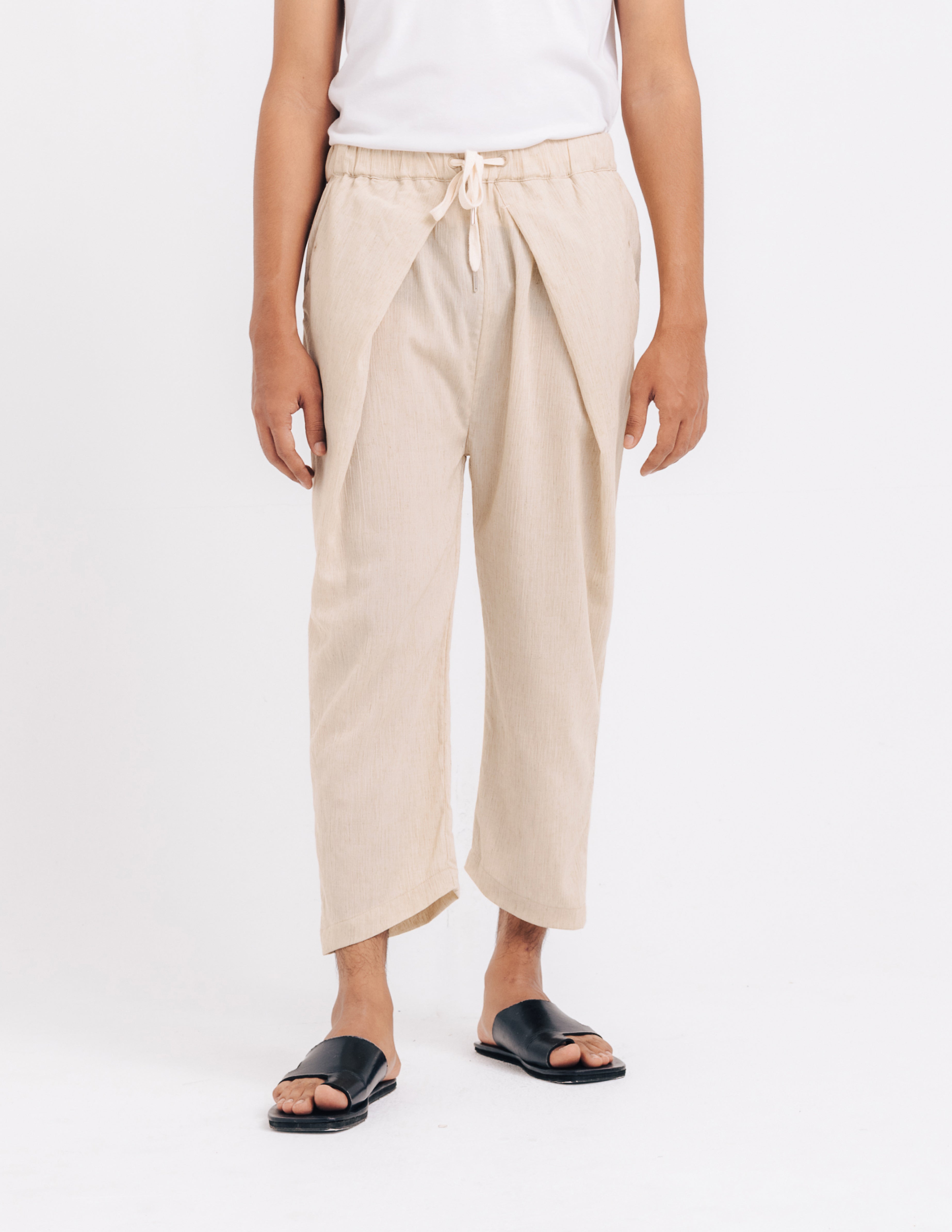 Men: Tanoh Tapered Pants (Sand)