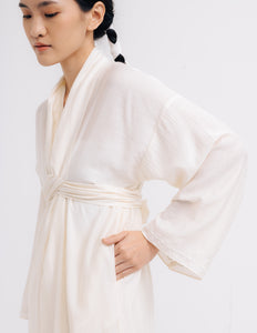 Women: Air Wrapped Kimono (Off White)