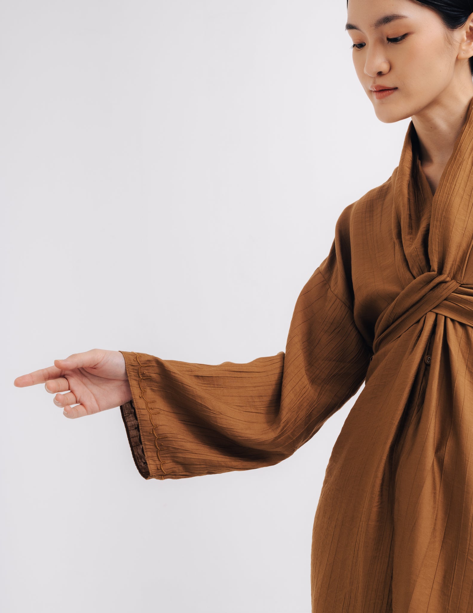 Women: Air Wrapped Kimono (Brown)