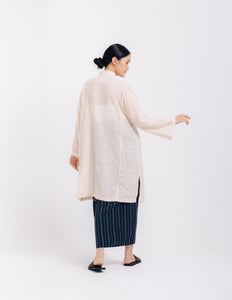 Women: Jiwo Kebarung (Off White)