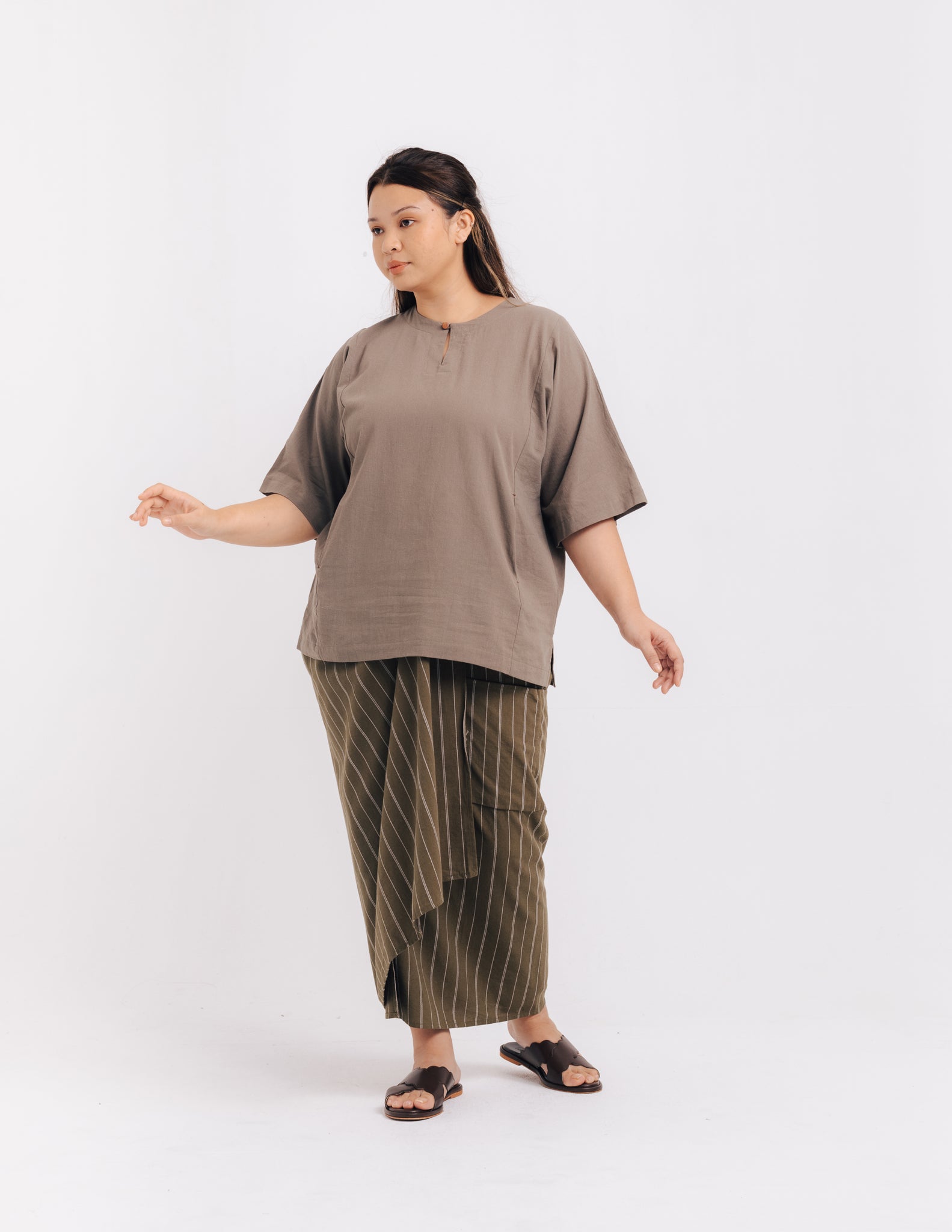 Unisex: Bumi Wrapped Samping/Sarung (Striped Olive)