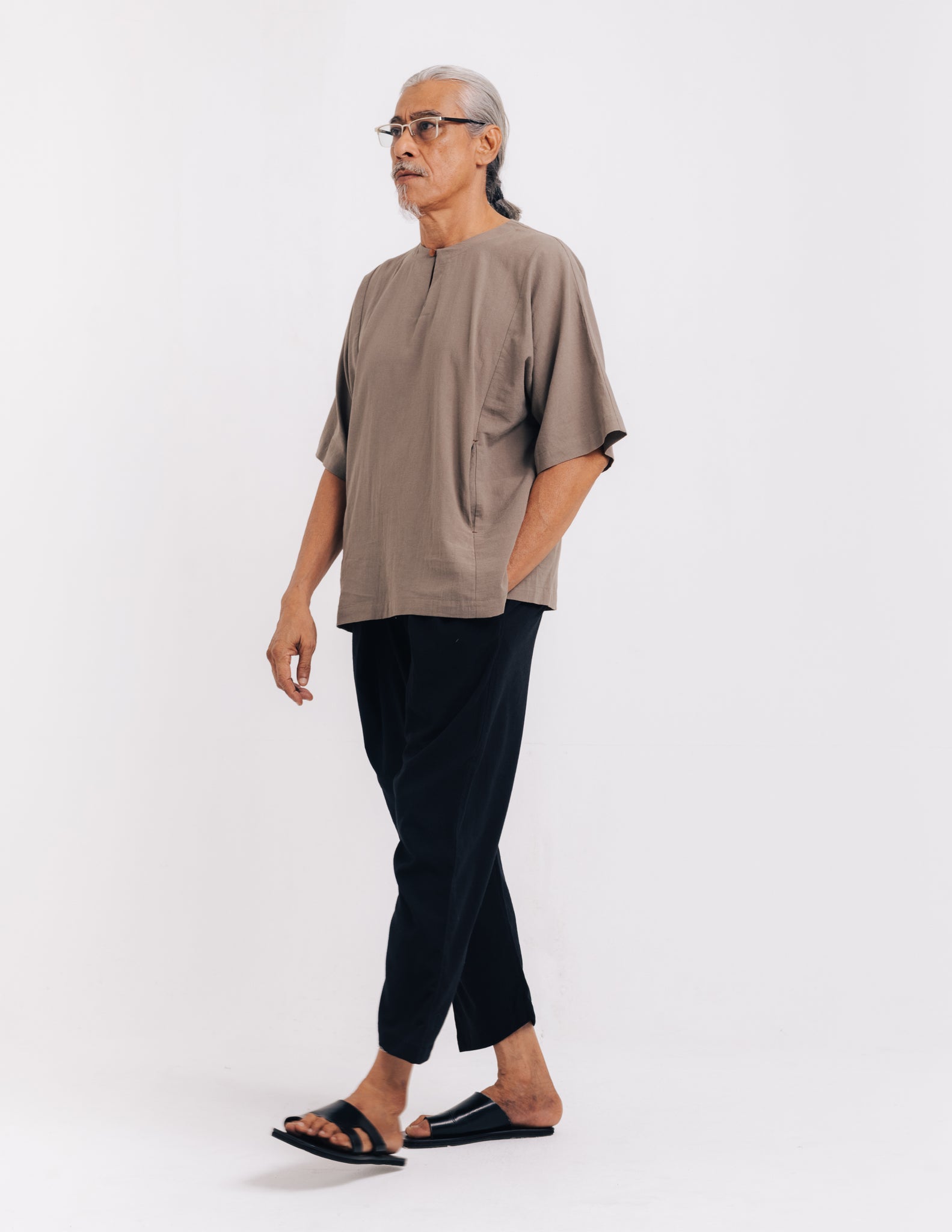 Men: Tanoh Tapered Pants (Black)