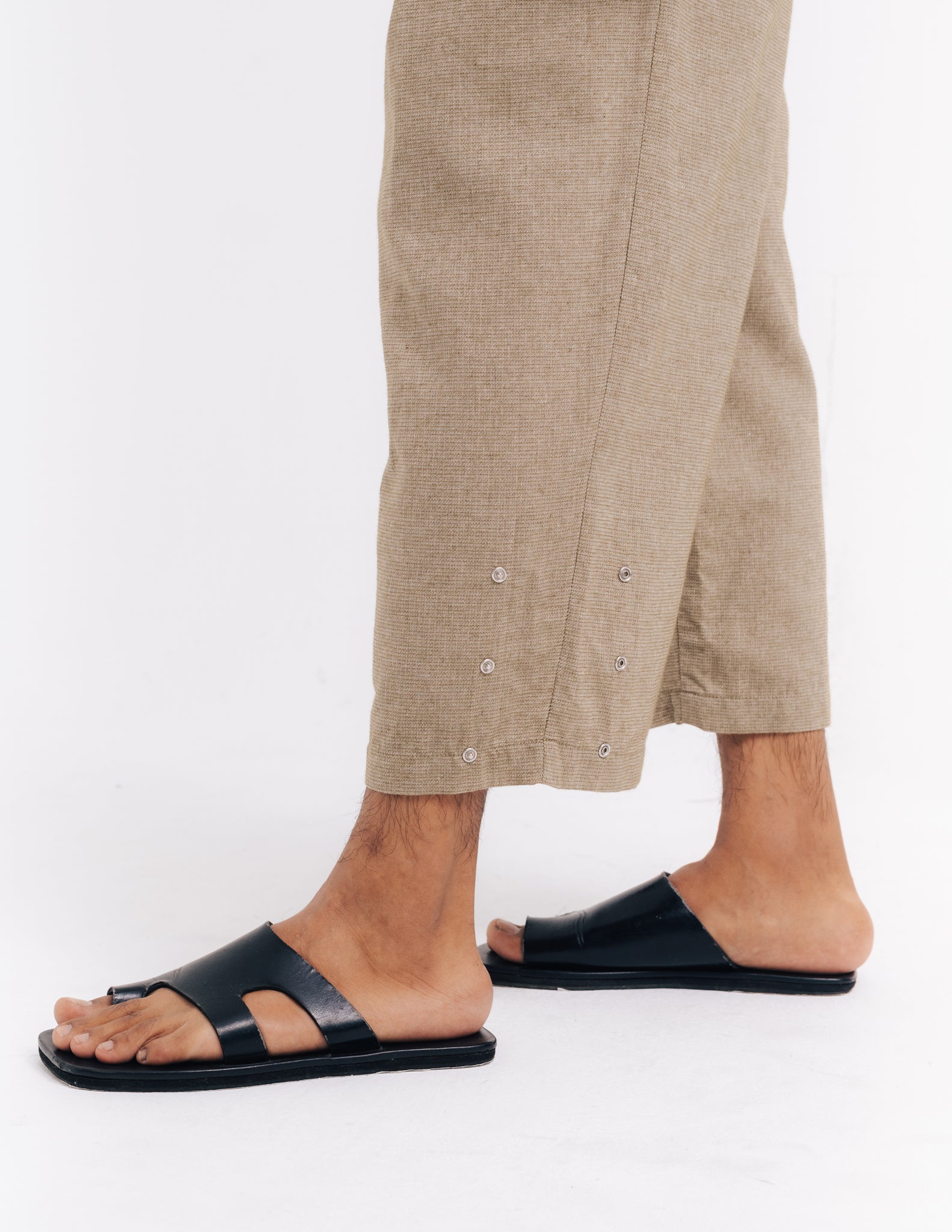 Men: Teladae Buttoned Pants (Olive)