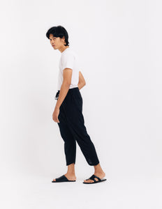 Men: Tanoh Tapered Pants (Black)