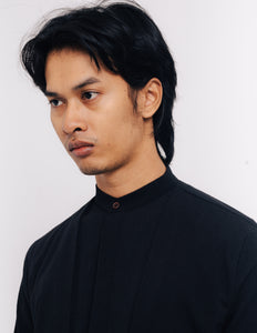 Men: Tanoh Vest Shirt (Black)