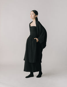Women: Teduh Outerwear
